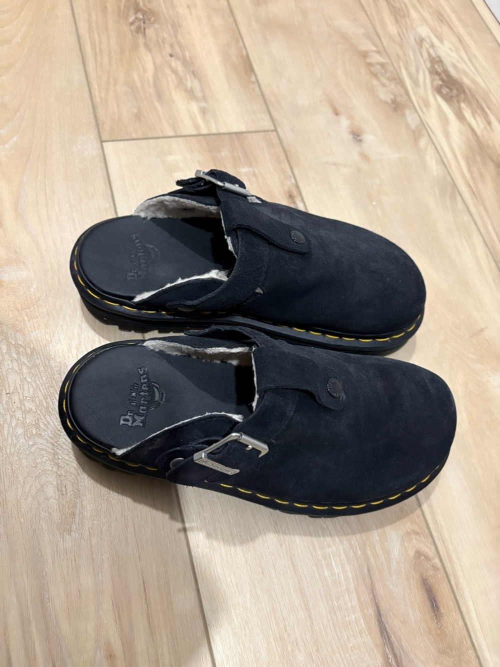 Dr. Martens Zebzag Suede Fleece-Lined Platform Mules. - Picture 8 of 9
